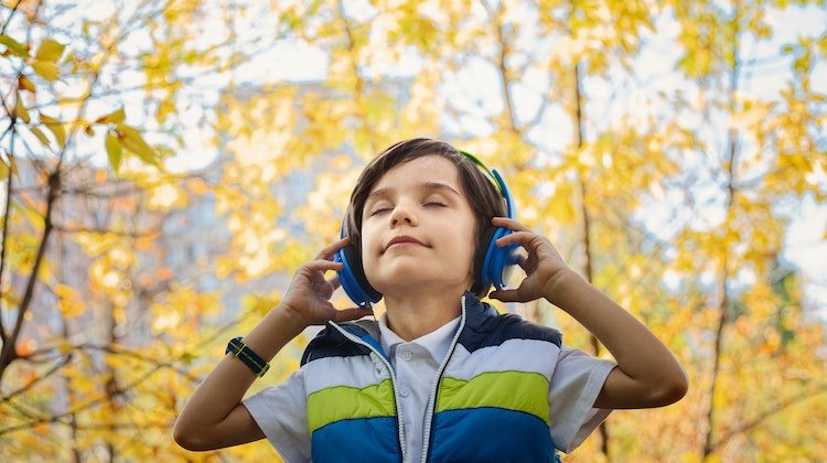 Kulaklık Kullanmak Gerçekten Zararlı mı?