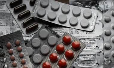 Deprem Bölgesinde 25 Sahra Eczanesinden Ücretsiz İlaç