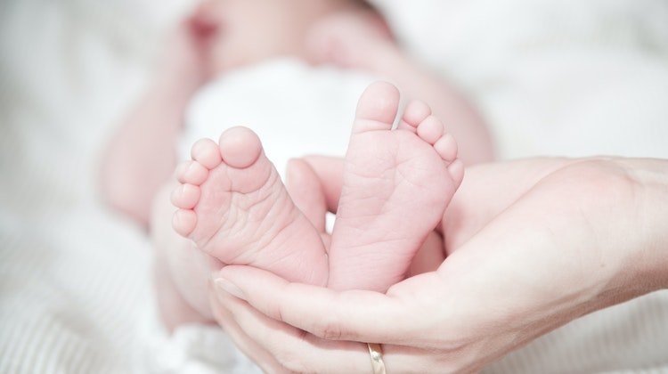 Sezaryen Doğum Bebeklerde Egzama Riskini Artırıyor!