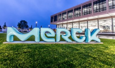 Merck Türkiye'den Depremzede 50 Öğrenciye Eğitim Desteği