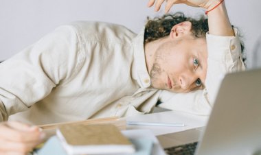 Enerji Düşüklüğü Sandığınız Tükenmişlik Sendromu Olabilir!