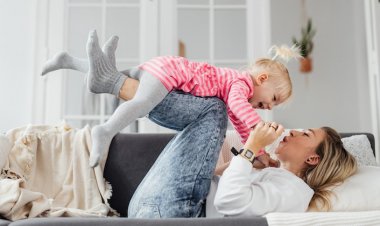 Mutlu Anneler Mutlu Çocuklar Yetiştiriyor