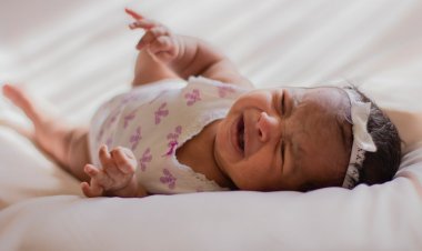 Kolik Bebekleri Rahatlatacak 7 Yöntem