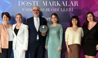 Memorial, Kadın Dostu Marka Ödülü'nü Aldı