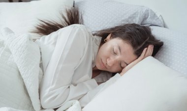 Skolyoz Hastası Nasıl Yatakta Yatmalı?