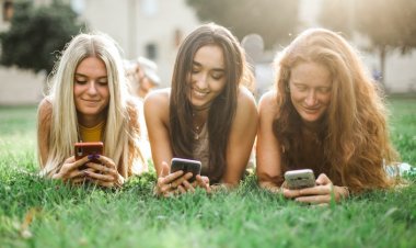 Sosyal Medya Bağımlılığından Nasıl Kurtulabiliriz?