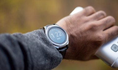 Akıllı Saat, Parkinsonu Belirtiler Başlamadan 7 Yıl Önce Tespit Etti