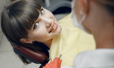 Yanlış Fırçalama Diş Eti Çekilmesine Neden Olabilir