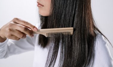 Yazın Saç Yıpranmasını Engellemenin En İyi 10 Yolu