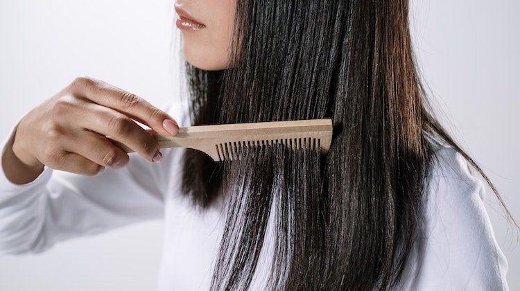 Yazın Saç Yıpranmasını Engellemenin En İyi 10 Yolu