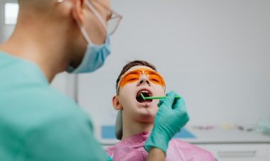 Yarı Gömülü 20 Yaş Dişlerinde Bakteri Tehlikesi