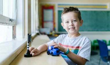 Uzayan Okula Uyum Sorunları Okul Fobisinin Habercisi