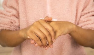 Atopik Dermatit (Egzema) Çocuklarda Daha Sık Görülüyor