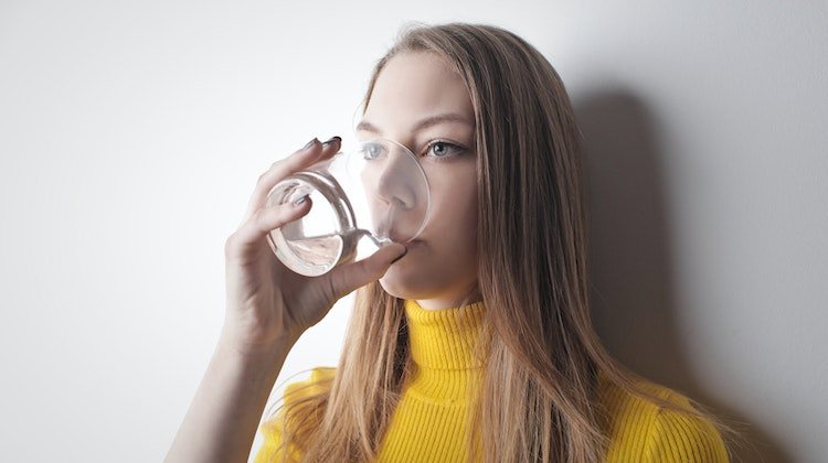 Kışın Yeterli Su İçerek Hastalıklara Karşı Bağışıklığınızı Güçlendirin