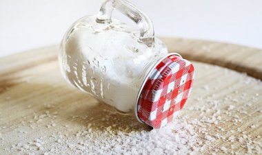 Günlük Ortalama 5 Gramı Geçmeyin: İşte Tuzun 6 Zararı