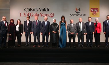 Çölyak Vakfı 1. Yaşını Glutensiz Gala Yemeği ile Kutladı